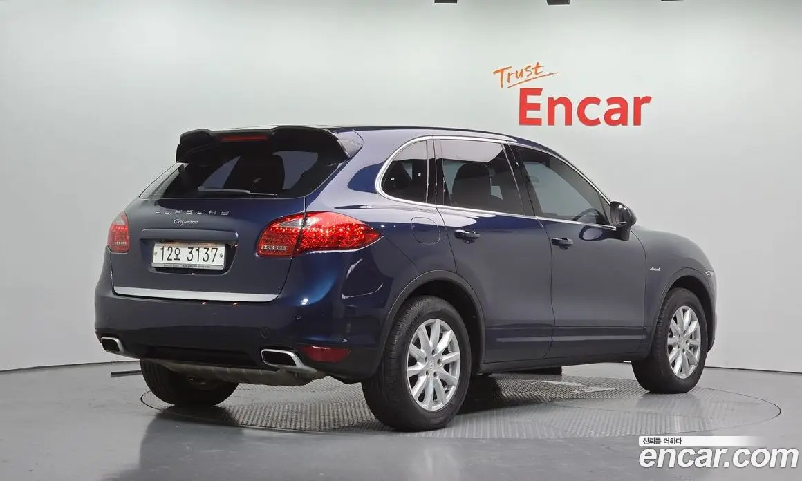 Porsche Cayenne 2011 3.0 автомат (гидро), фото 2 Porsche Cayenne 2011 3.0 автомат (гидро), фото 2