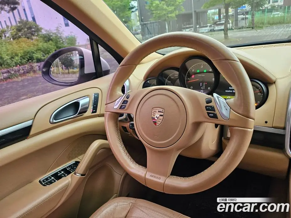 Porsche Cayenne 2011 3.0 автомат (гидро), фото 18 Porsche Cayenne 2011 3.0 автомат (гидро), фото 18
