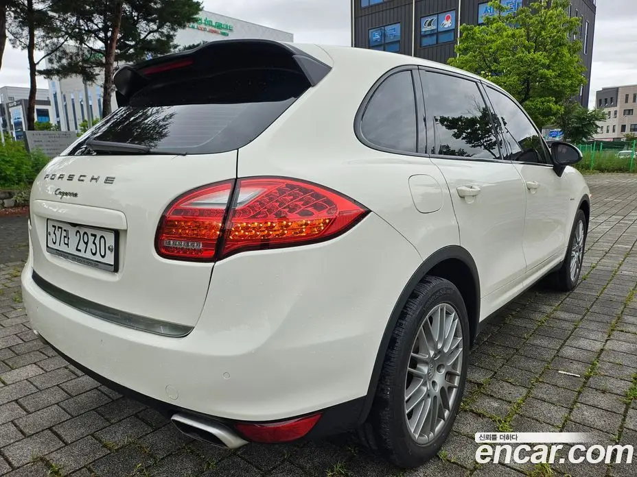 Porsche Cayenne 2011 3.0 автомат (гидро), фото 5 Porsche Cayenne 2011 3.0 автомат (гидро), фото 5