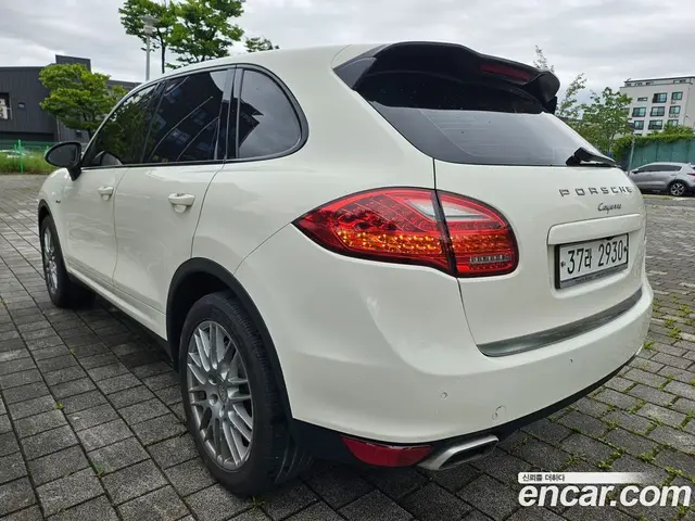 Porsche Cayenne 2011 3.0 автомат (гидро), миниатюра 7 Porsche Cayenne 2011 3.0 автомат (гидро), миниатюра 7