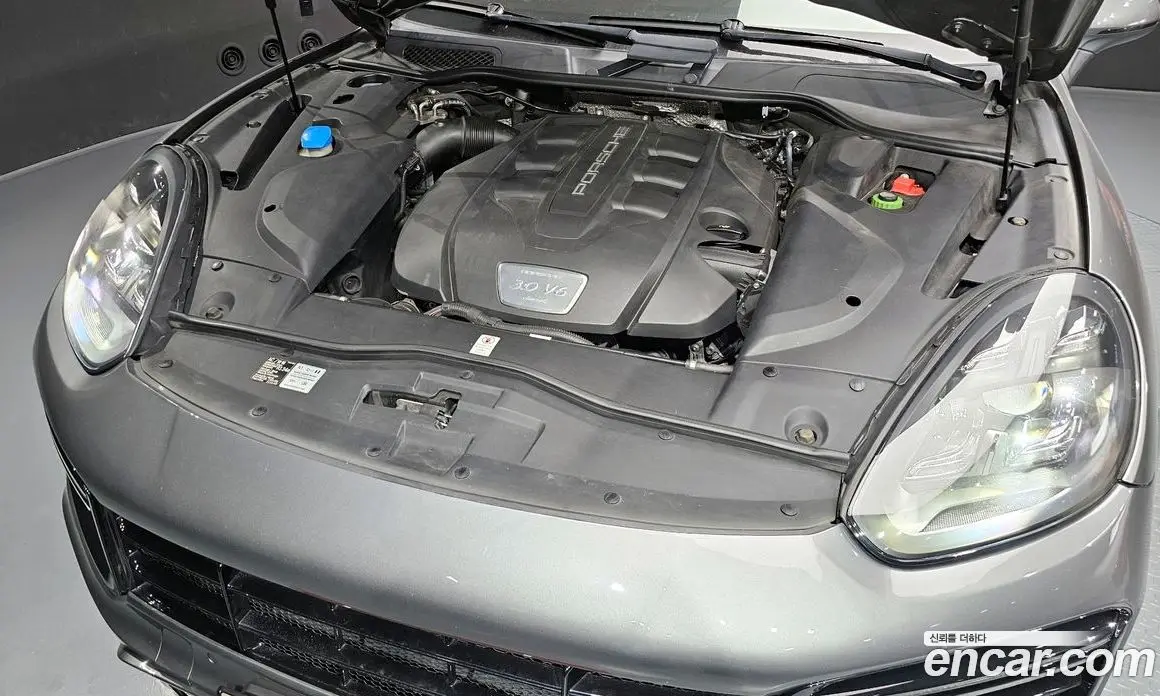 Porsche Cayenne 2015 3.0 автомат (гидро), фото 6