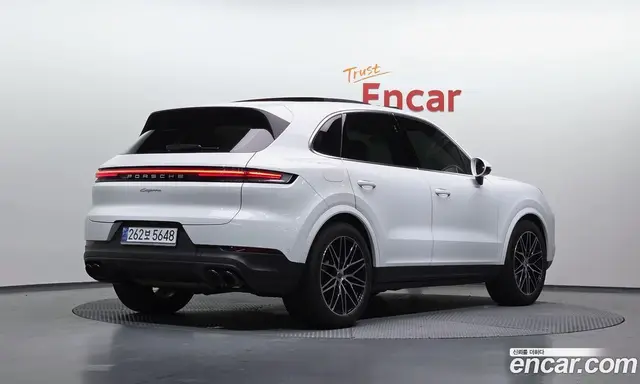 Porsche Cayenne 2023 3.0 автомат (гидро), миниатюра 2 Porsche Cayenne 2023 3.0 автомат (гидро), миниатюра 2