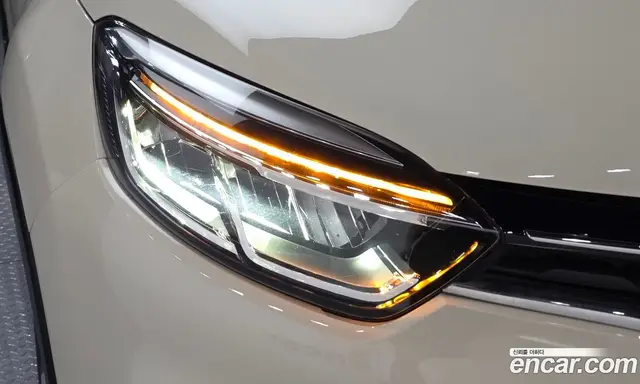 Renault (Samsung) QM3 2017 1.5 автомат (гидро), миниатюра 8 Renault (Samsung) QM3 2017 1.5 автомат (гидро), миниатюра 8
