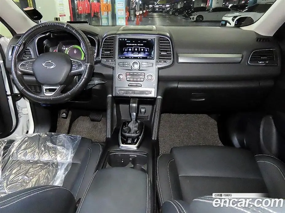 Renault (Samsung) QM6 2021 2.0 автомат (гидро), фото 10 Renault (Samsung) QM6 2021 2.0 автомат (гидро), фото 10