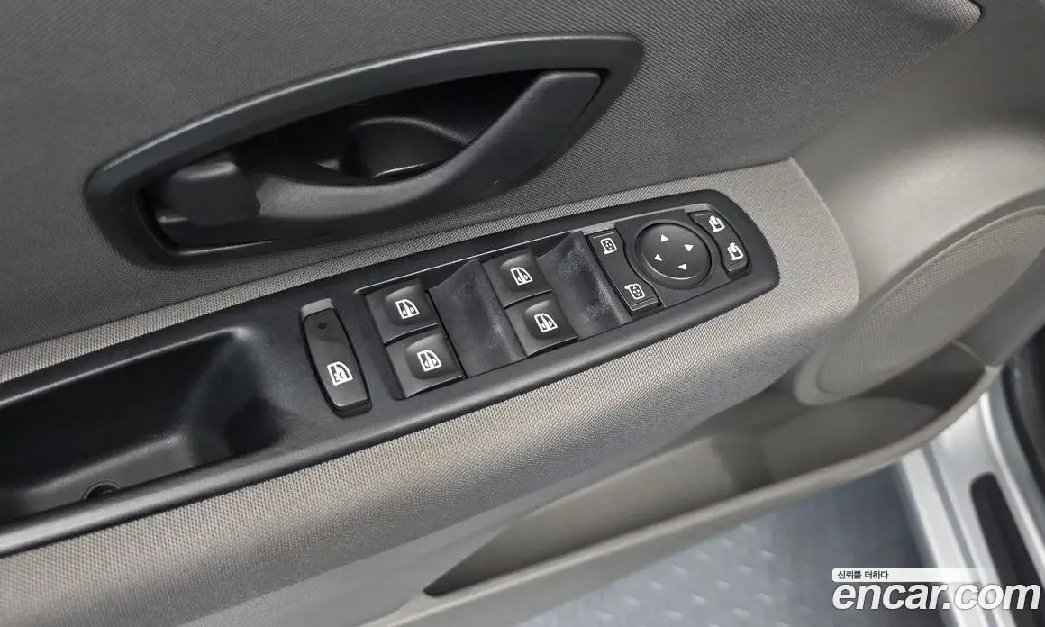 Renault (Samsung) SM3 2012 1.6 автомат (гидро), фото 16 Renault (Samsung) SM3 2012 1.6 автомат (гидро), фото 16
