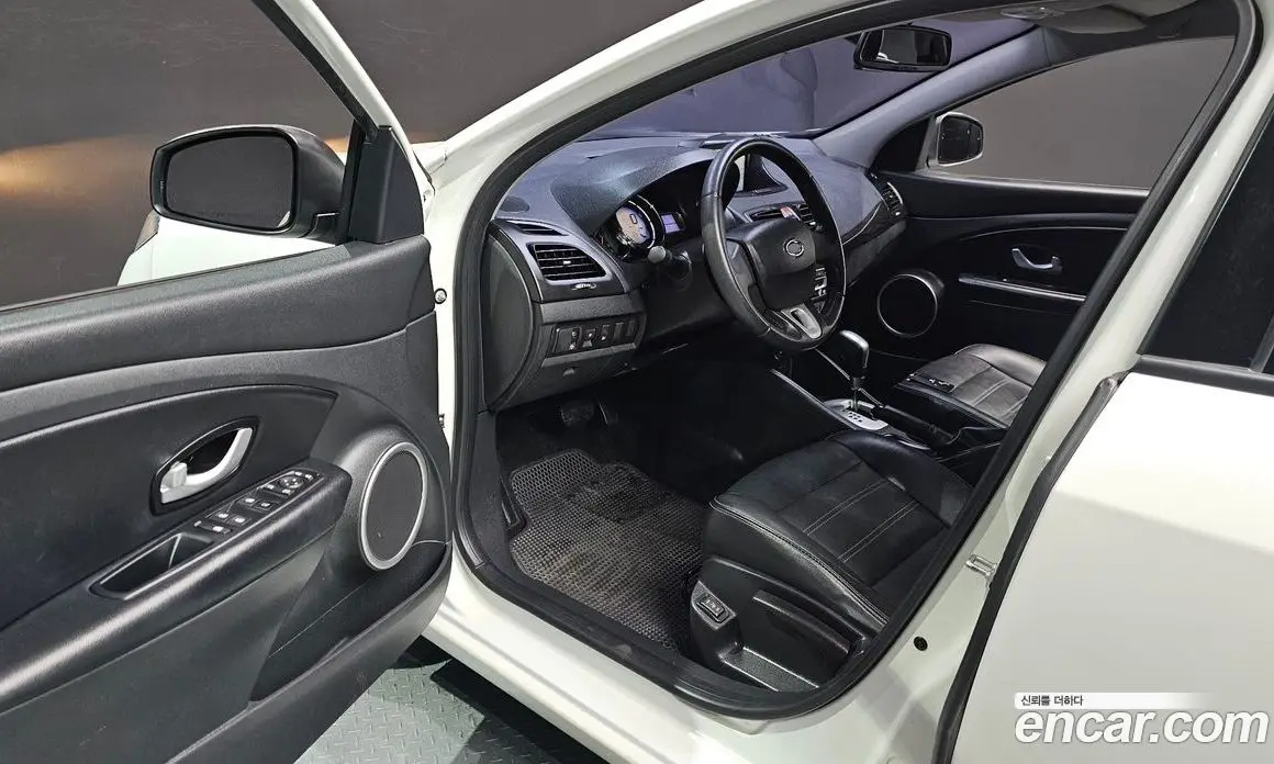 Renault (Samsung) SM3 2014 1.6 автомат (гидро), фото 13 Renault (Samsung) SM3 2014 1.6 автомат (гидро), фото 13