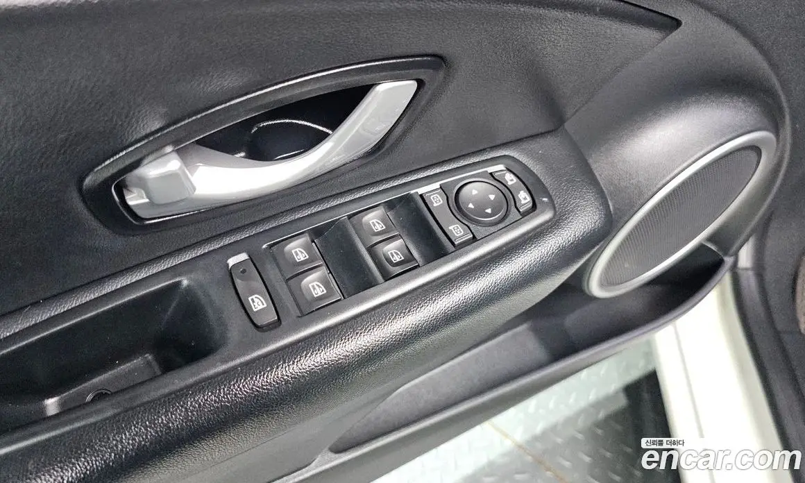 Renault (Samsung) SM3 2014 1.6 автомат (гидро), фото 21 Renault (Samsung) SM3 2014 1.6 автомат (гидро), фото 21