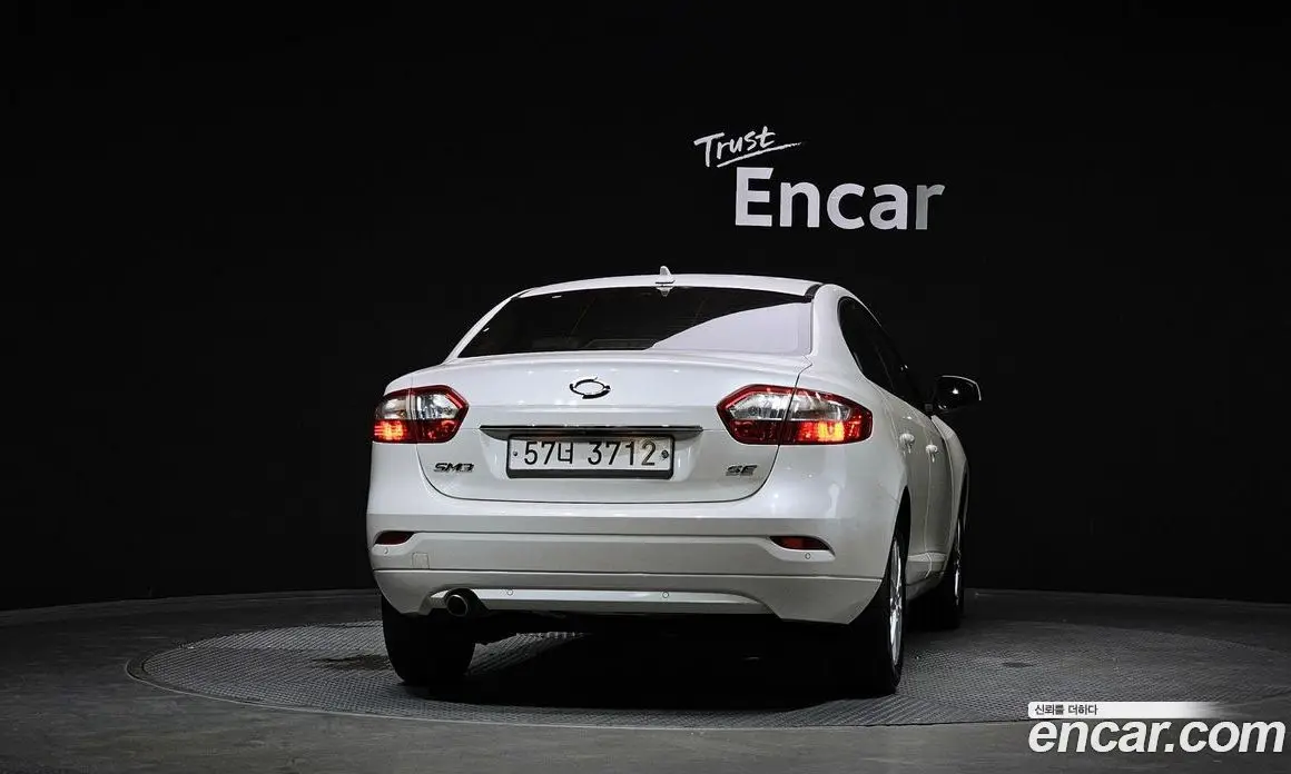 Renault (Samsung) SM3 2014 1.6 автомат (гидро), фото 4 Renault (Samsung) SM3 2014 1.6 автомат (гидро), фото 4