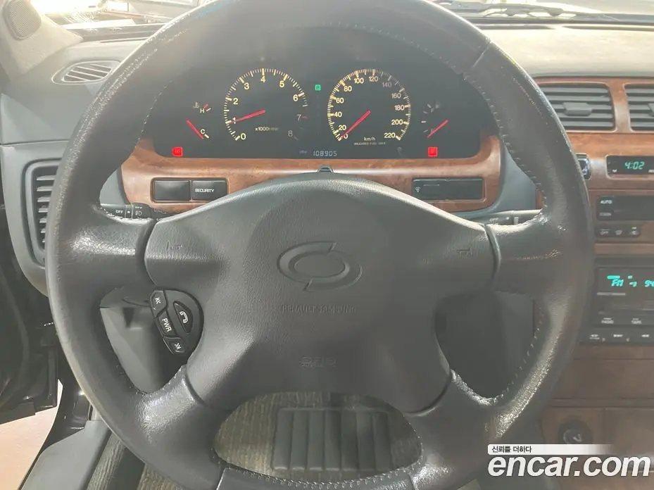 Renault (Samsung) SM5 2002 2.5 автомат (гидро), фото 11 Renault (Samsung) SM5 2002 2.5 автомат (гидро), фото 11