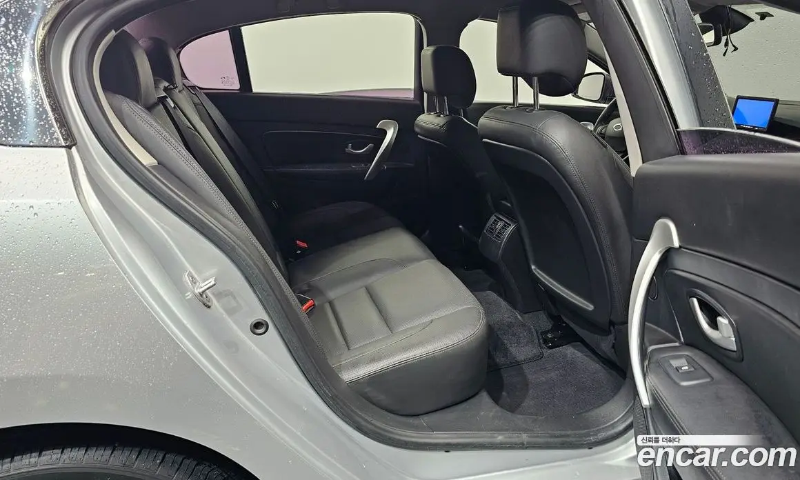 Renault (Samsung) SM5 2018 2.0 автомат (гидро), фото 11 Renault (Samsung) SM5 2018 2.0 автомат (гидро), фото 11