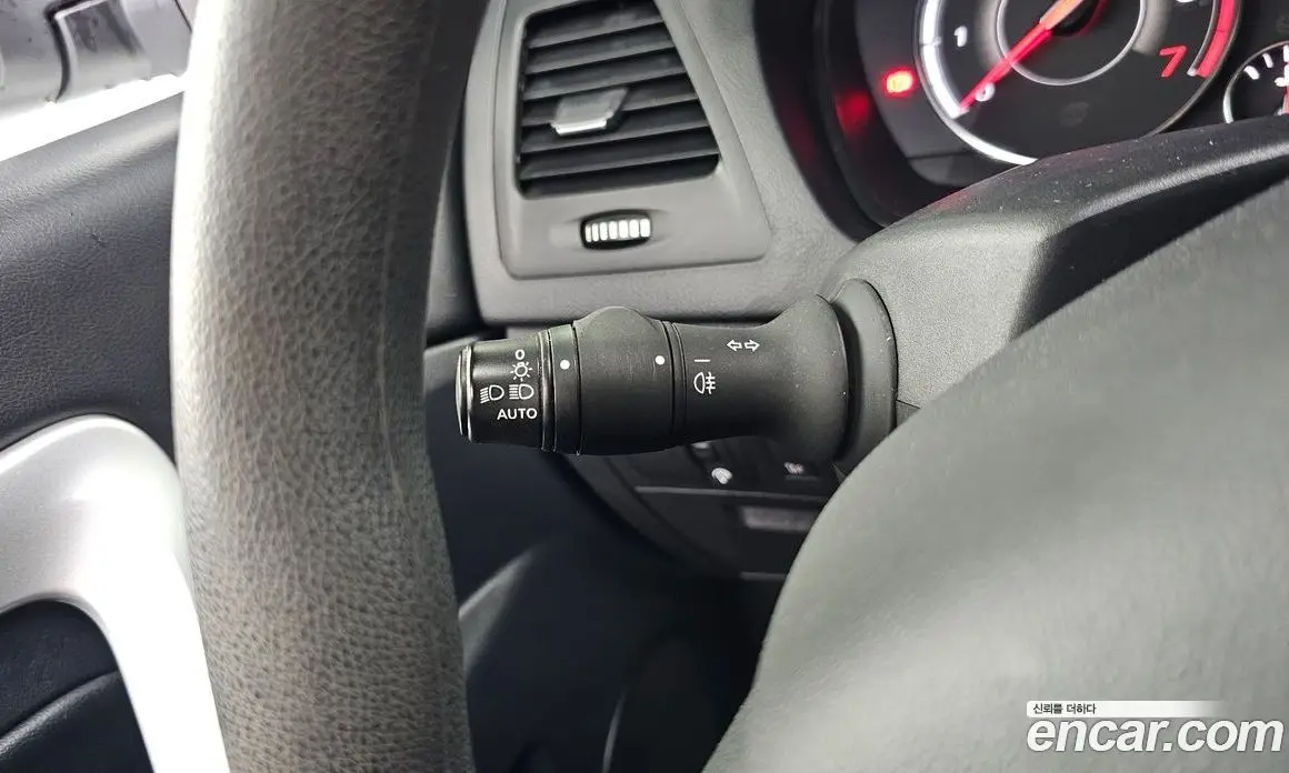Renault (Samsung) SM5 2018 2.0 автомат (гидро), фото 18 Renault (Samsung) SM5 2018 2.0 автомат (гидро), фото 18