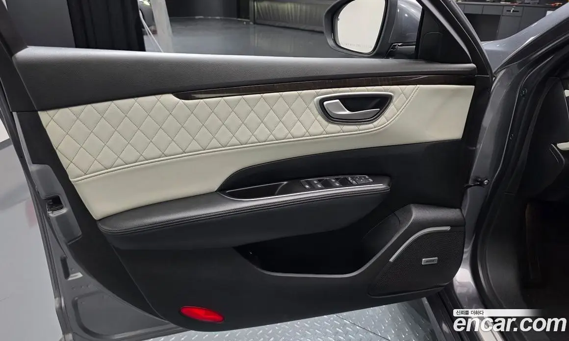 Renault (Samsung) SM6 2016 2.0 автомат (гидро), фото 14 Renault (Samsung) SM6 2016 2.0 автомат (гидро), фото 14