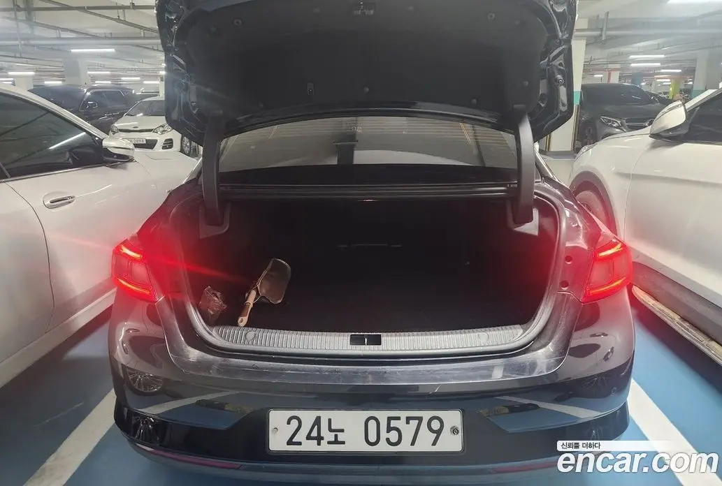 Renault (Samsung) SM6 2016 2.0 автомат (гидро), фото 4 Renault (Samsung) SM6 2016 2.0 автомат (гидро), фото 4