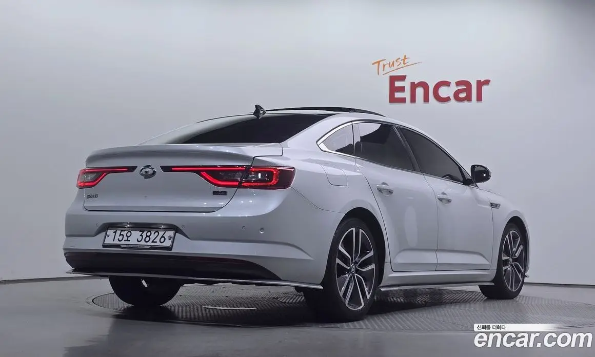 Renault (Samsung) SM6 2017 2.0 автомат (гидро), фото 2 Renault (Samsung) SM6 2017 2.0 автомат (гидро), фото 2