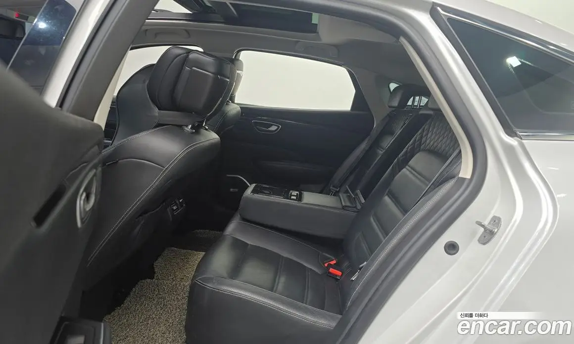 Renault (Samsung) SM6 2017 2.0 автомат (гидро), фото 12 Renault (Samsung) SM6 2017 2.0 автомат (гидро), фото 12