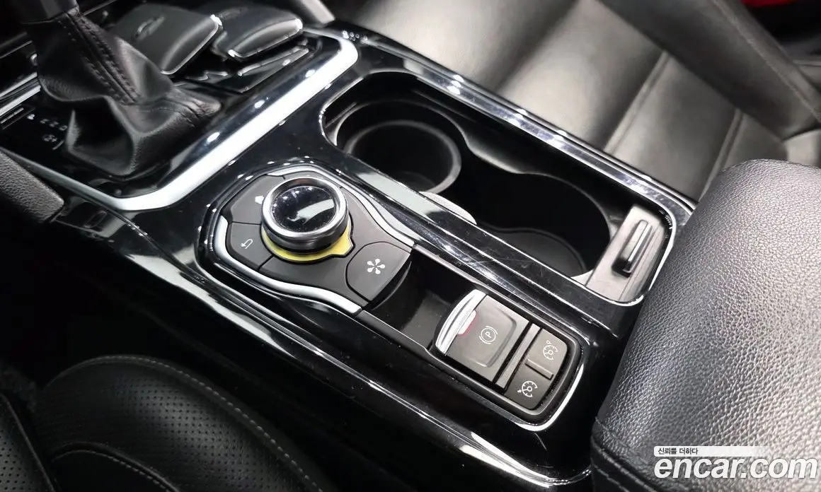 Renault (Samsung) SM6 2017 2.0 автомат (гидро), фото 17 Renault (Samsung) SM6 2017 2.0 автомат (гидро), фото 17