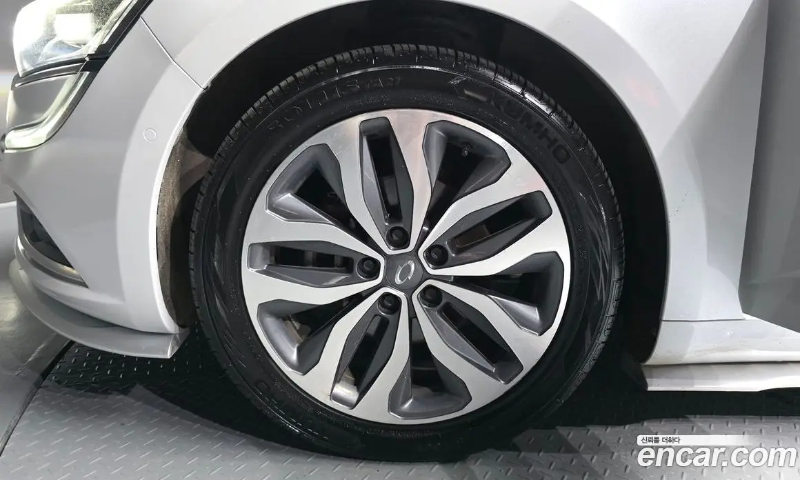Renault (Samsung) SM6 2017 2.0 автомат (гидро), фото 5 Renault (Samsung) SM6 2017 2.0 автомат (гидро), фото 5