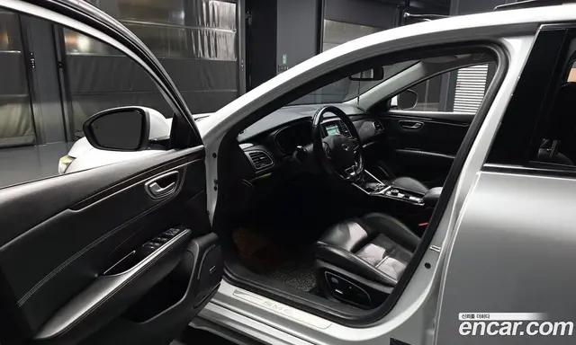 Renault (Samsung) SM6 2017 2.0 автомат (гидро), миниатюра 10 Renault (Samsung) SM6 2017 2.0 автомат (гидро), миниатюра 10