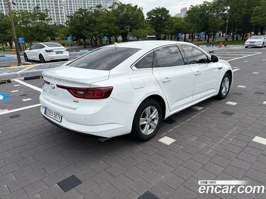 Renault (Samsung) SM6 2017 2.0 автомат (гидро), фото 5 Renault (Samsung) SM6 2017 2.0 автомат (гидро), фото 5