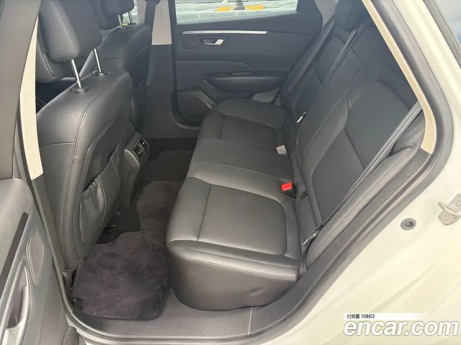 Renault (Samsung) SM6 2017 2.0 автомат (гидро), фото 9 Renault (Samsung) SM6 2017 2.0 автомат (гидро), фото 9