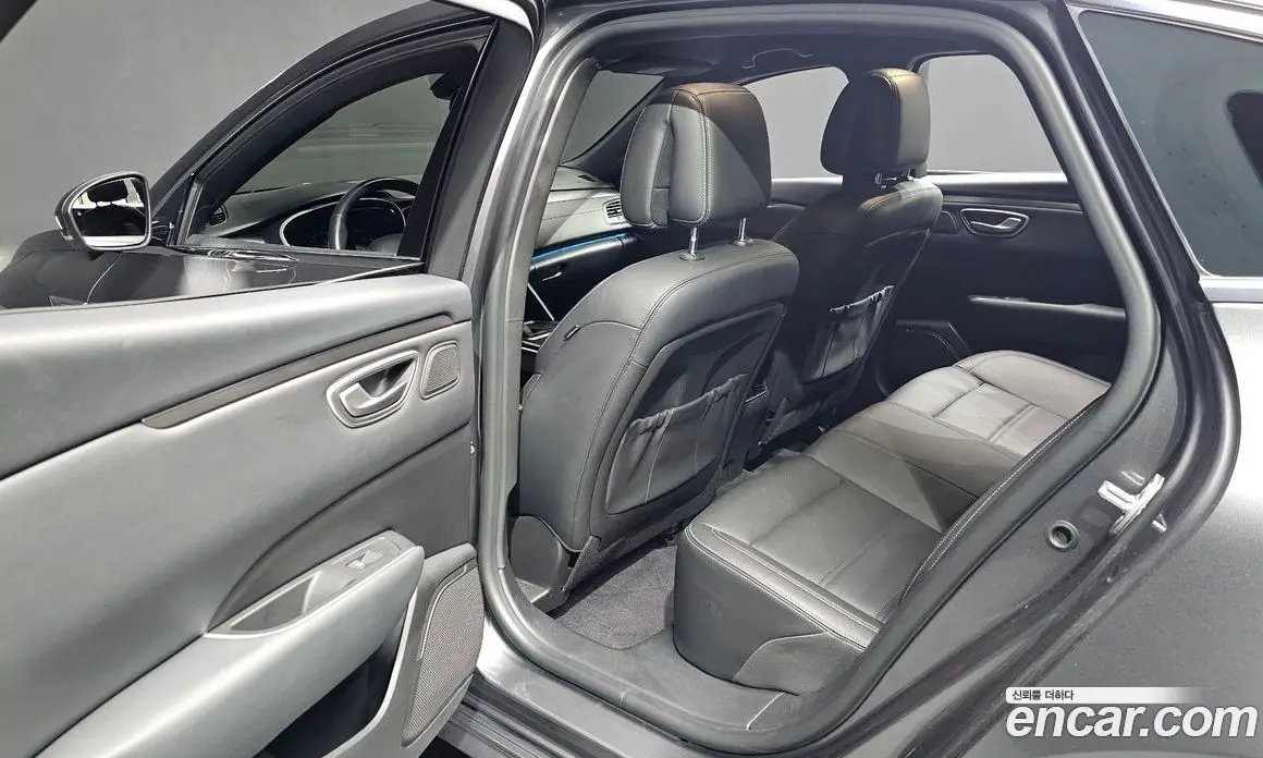 Renault (Samsung) SM6 2023 2.0 автомат (гидро), фото 17 Renault (Samsung) SM6 2023 2.0 автомат (гидро), фото 17