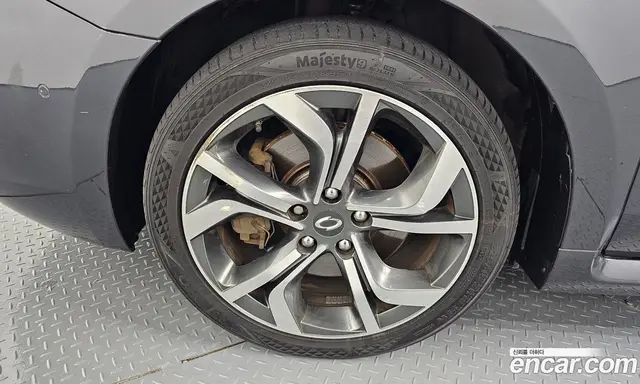 Renault (Samsung) SM7 2013 2.5 автомат (гидро), миниатюра 4 Renault (Samsung) SM7 2013 2.5 автомат (гидро), миниатюра 4