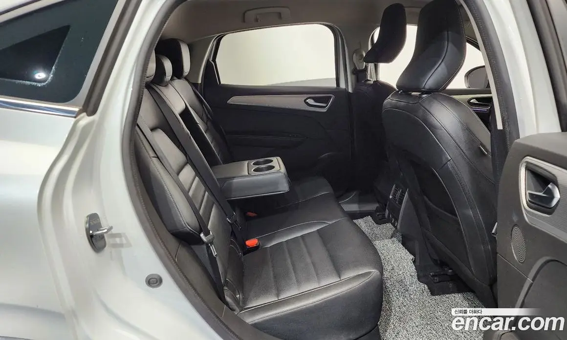 Renault (Samsung) XM3 2022 1.6 автомат (гидро), фото 17 Renault (Samsung) XM3 2022 1.6 автомат (гидро), фото 17