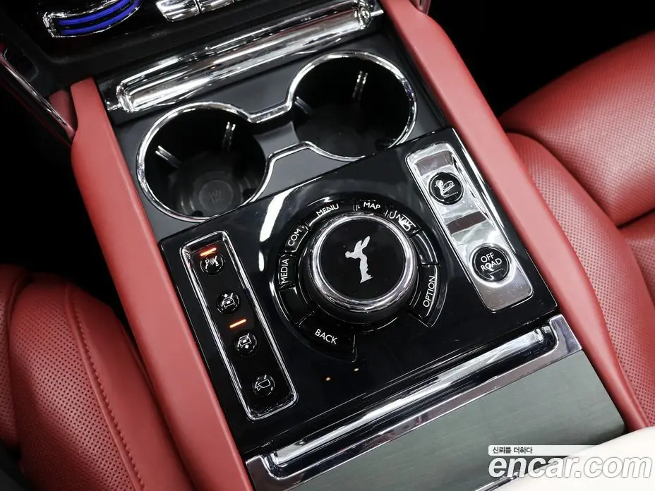 Rolls-Royce Cullinan 2019 6.7 автомат (гидро), фото 15 Rolls-Royce Cullinan 2019 6.7 автомат (гидро), фото 15