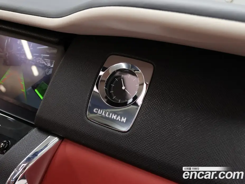 Rolls-Royce Cullinan 2019 6.7 автомат (гидро), фото 17 Rolls-Royce Cullinan 2019 6.7 автомат (гидро), фото 17