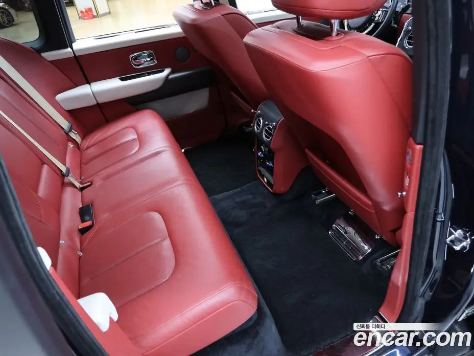 Rolls-Royce Cullinan 2019 6.7 автомат (гидро), фото 18 Rolls-Royce Cullinan 2019 6.7 автомат (гидро), фото 18