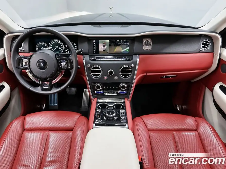 Rolls-Royce Cullinan 2019 6.7 автомат (гидро), фото 7 Rolls-Royce Cullinan 2019 6.7 автомат (гидро), фото 7