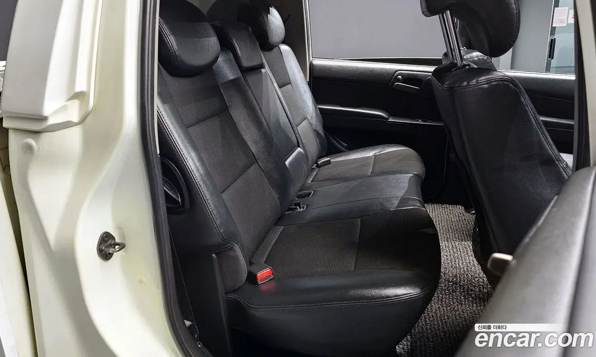 SsangYong Korando 2012 2.0 автомат (гидро), фото 12