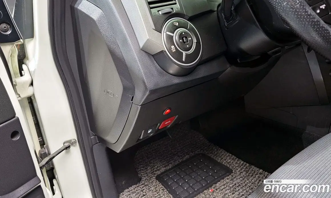 SsangYong Korando 2012 2.0 автомат (гидро), фото 16
