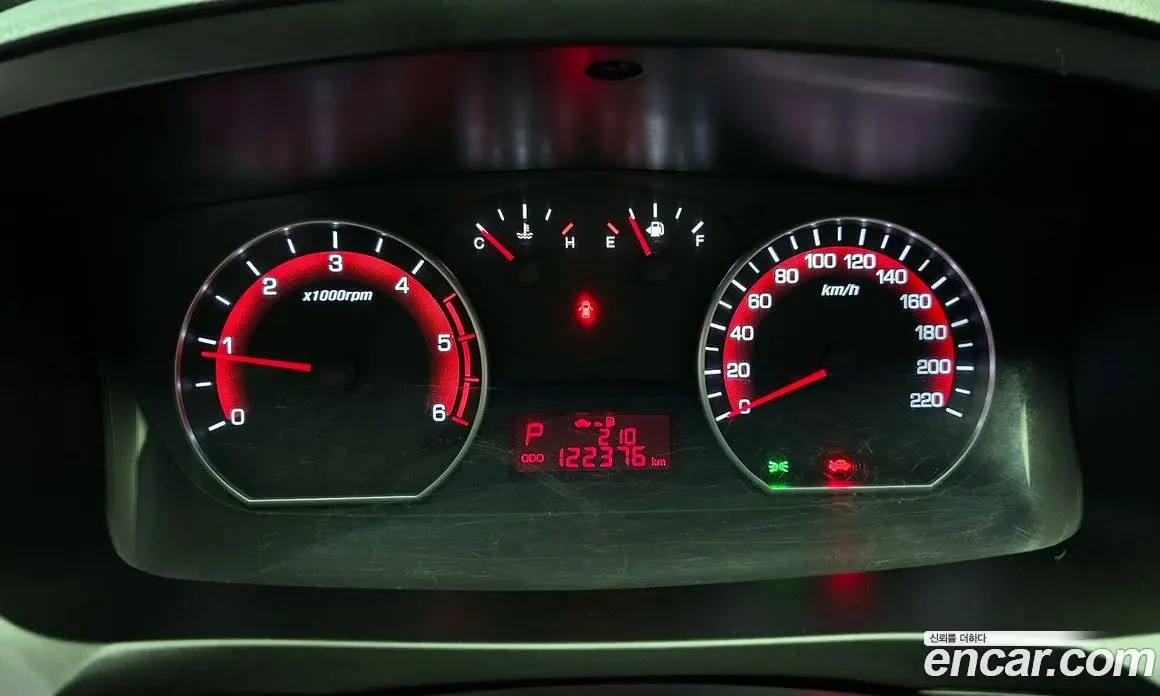SsangYong Korando 2012 2.0 автомат (гидро), фото 8
