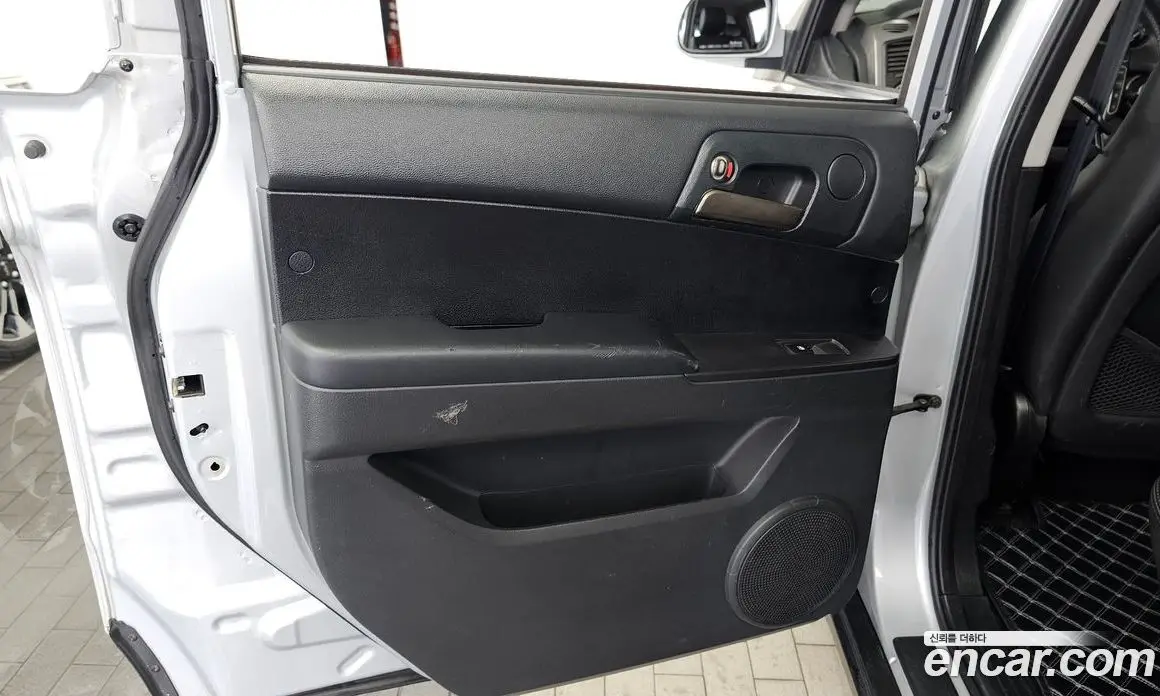 SsangYong Korando 2013 2.0 автомат (гидро), фото 15 SsangYong Korando 2013 2.0 автомат (гидро), фото 15
