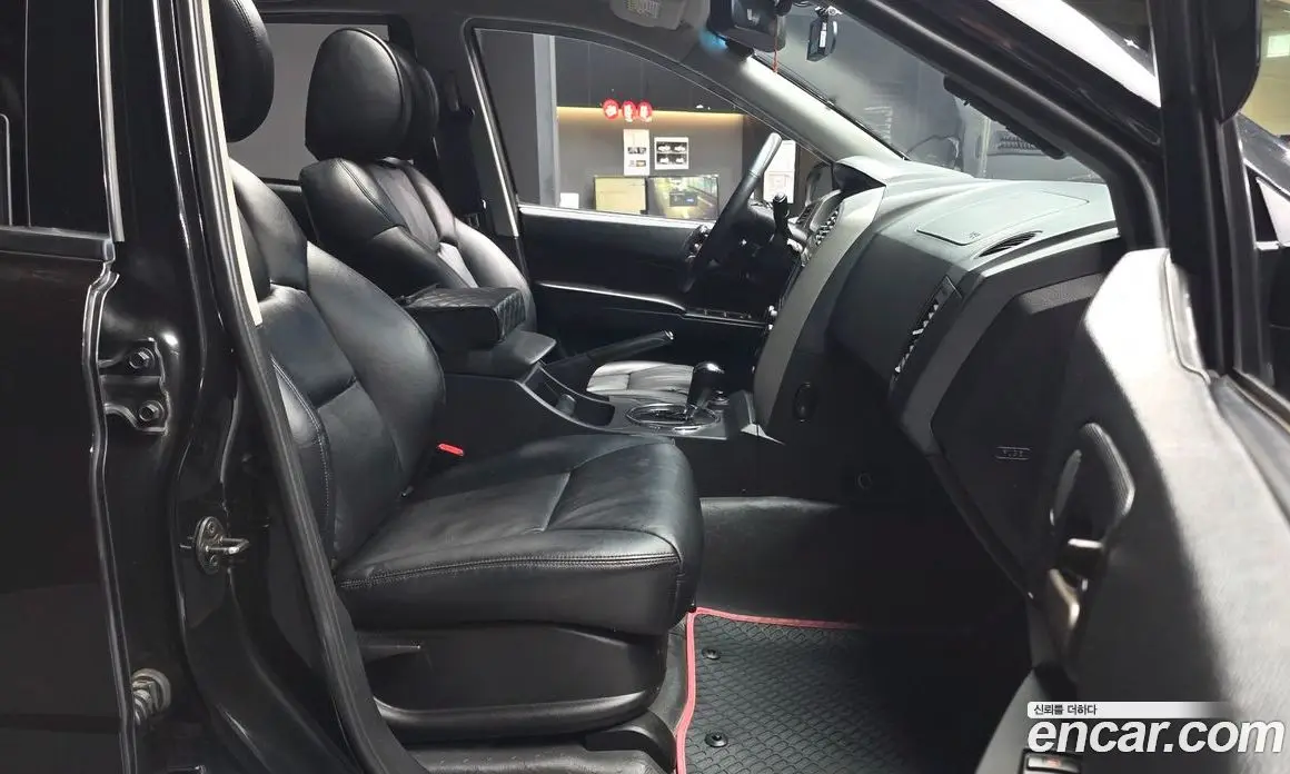 SsangYong Korando 2014 2.0 автомат (гидро), фото 17