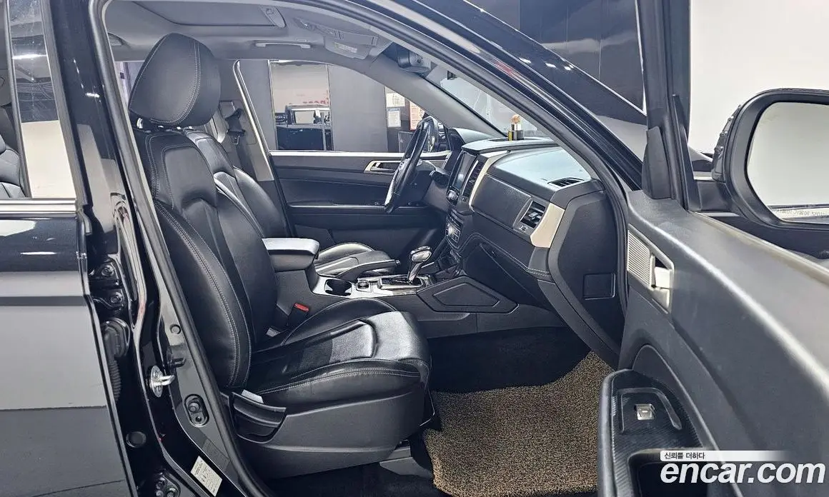 SsangYong Rexton 2018 2.2 автомат (гидро), фото 10 SsangYong Rexton 2018 2.2 автомат (гидро), фото 10