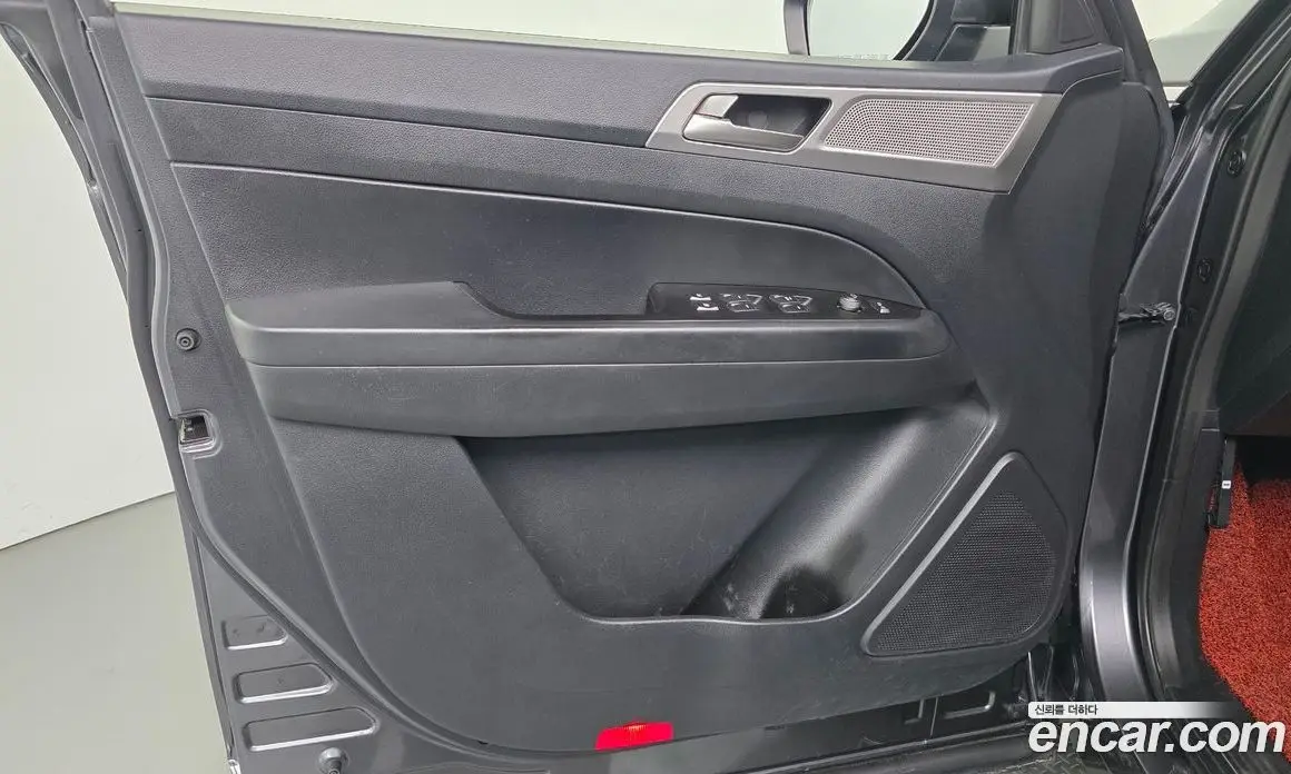 SsangYong Rexton 2019 2.2 автомат (гидро), фото 14 SsangYong Rexton 2019 2.2 автомат (гидро), фото 14