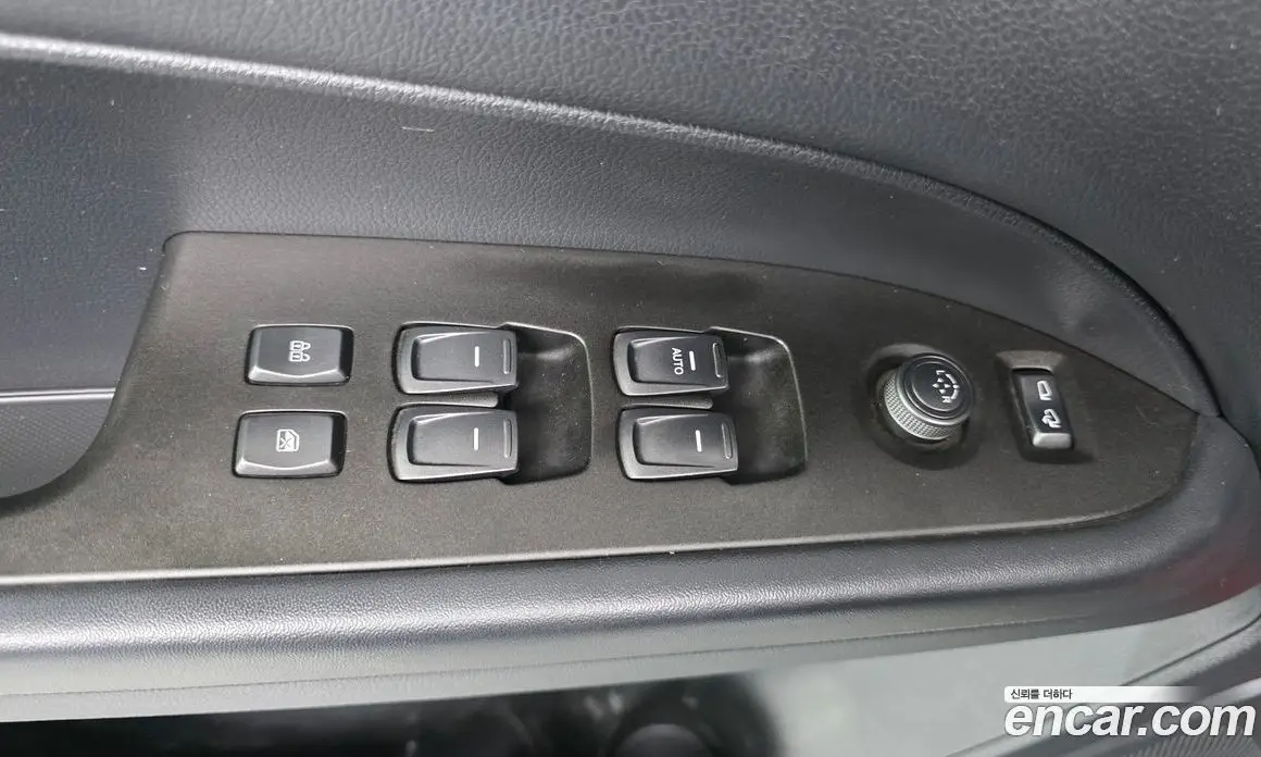 SsangYong Rexton 2019 2.2 автомат (гидро), фото 16 SsangYong Rexton 2019 2.2 автомат (гидро), фото 16