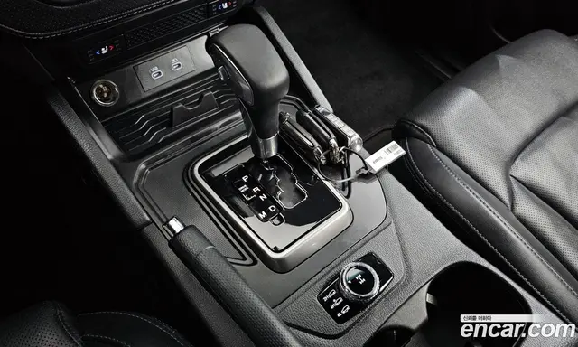 SsangYong Rexton 2024 2.2 автомат (гидро), миниатюра 12