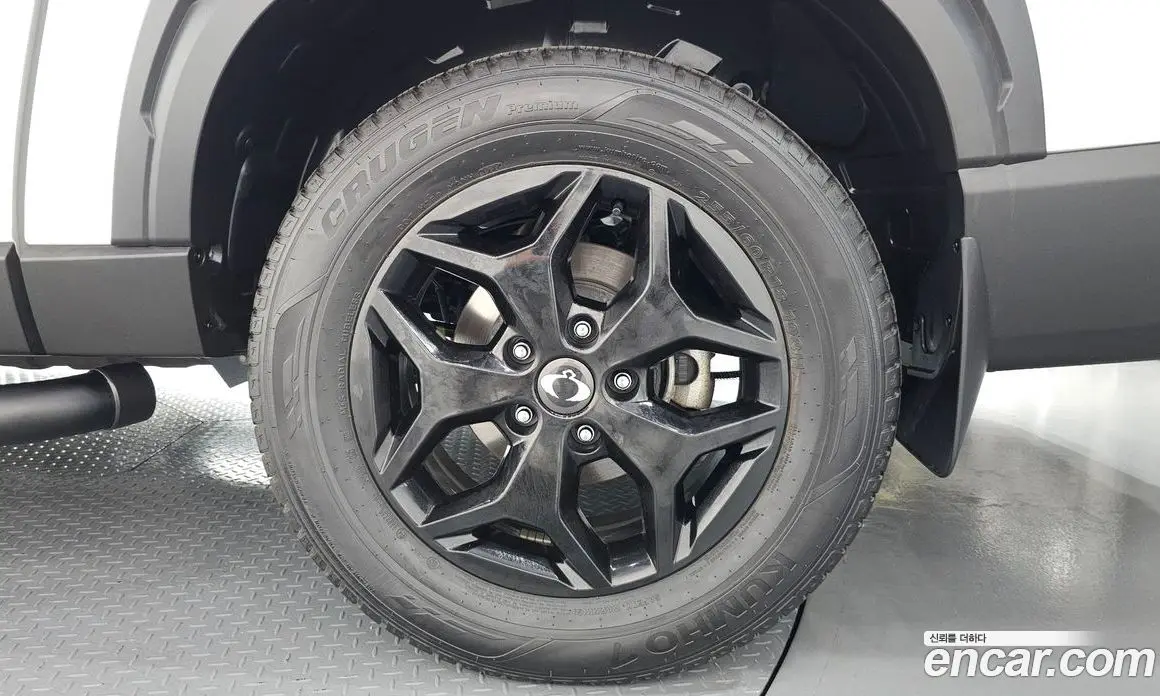 SsangYong Rexton 2024 2.2 автомат (гидро), фото 7