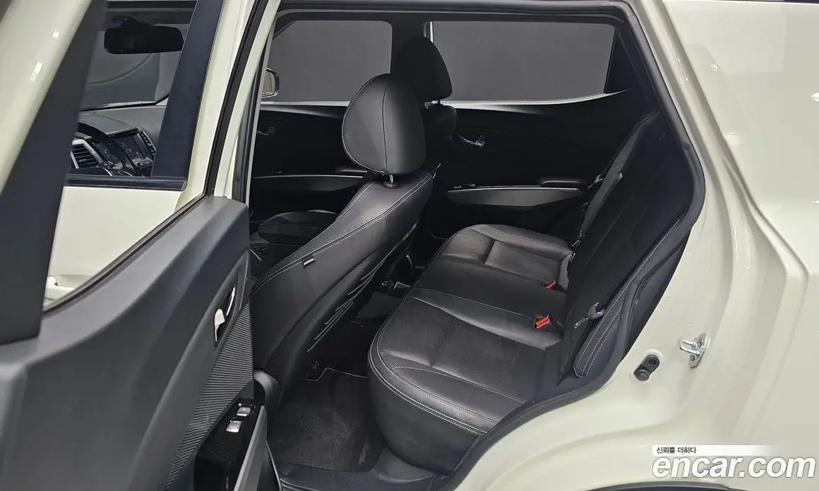 SsangYong TIBOLI 2015 1.6 автомат (гидро), фото 12 SsangYong TIBOLI 2015 1.6 автомат (гидро), фото 12