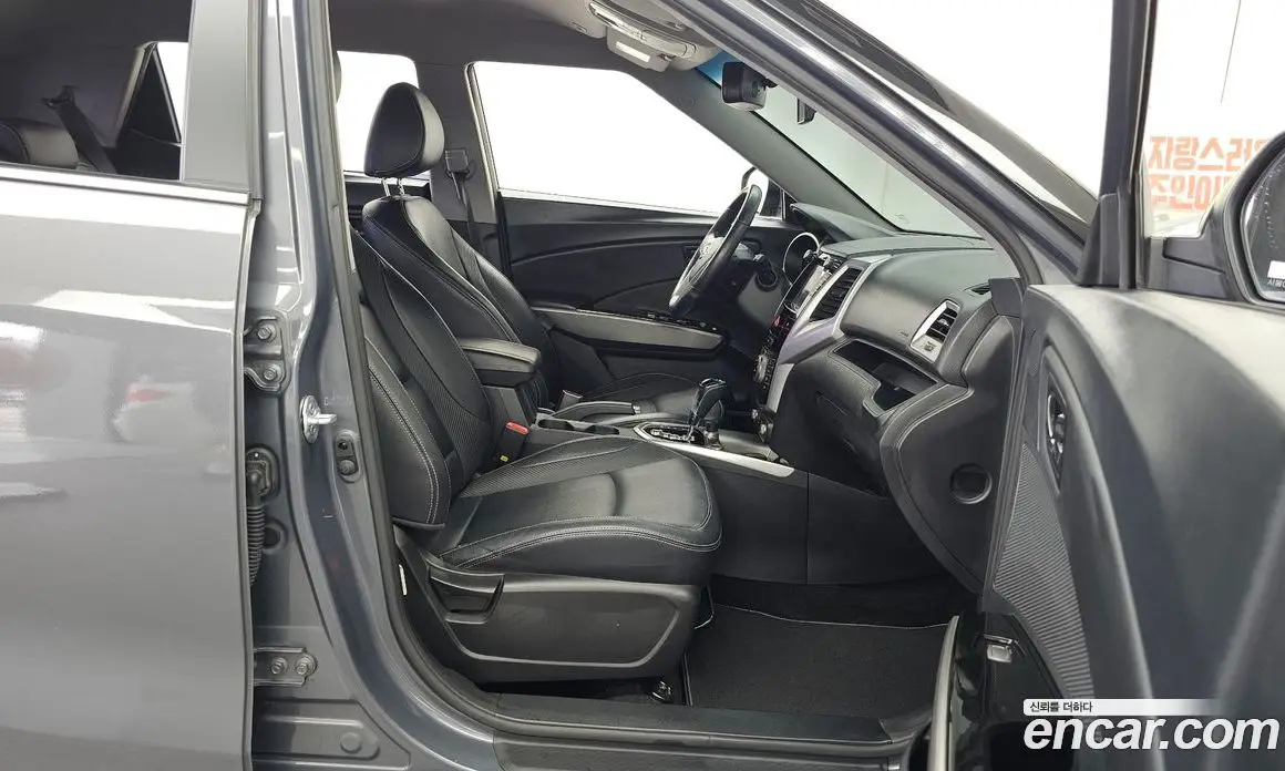 SsangYong TIBOLI 2015 1.6 автомат (гидро), фото 11 SsangYong TIBOLI 2015 1.6 автомат (гидро), фото 11