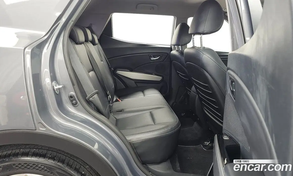 SsangYong TIBOLI 2015 1.6 автомат (гидро), фото 12 SsangYong TIBOLI 2015 1.6 автомат (гидро), фото 12