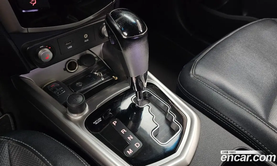 SsangYong TIBOLI 2015 1.6 автомат (гидро), фото 9 SsangYong TIBOLI 2015 1.6 автомат (гидро), фото 9