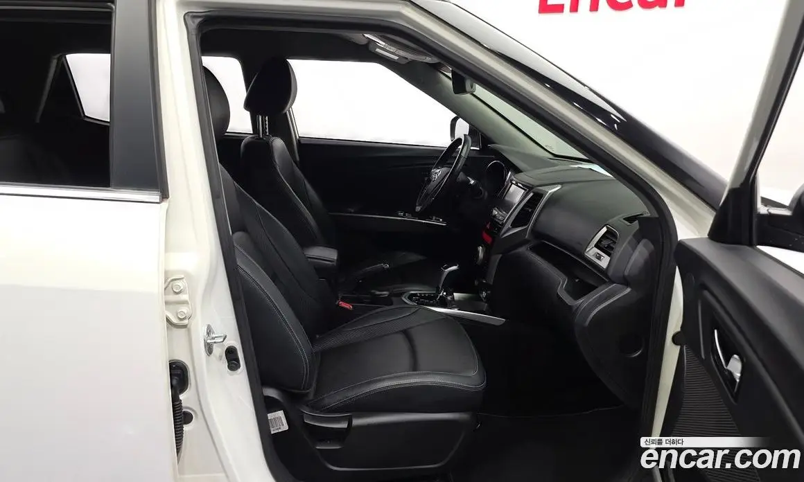 SsangYong TIBOLI 2015 1.6 автомат (гидро), фото 11 SsangYong TIBOLI 2015 1.6 автомат (гидро), фото 11