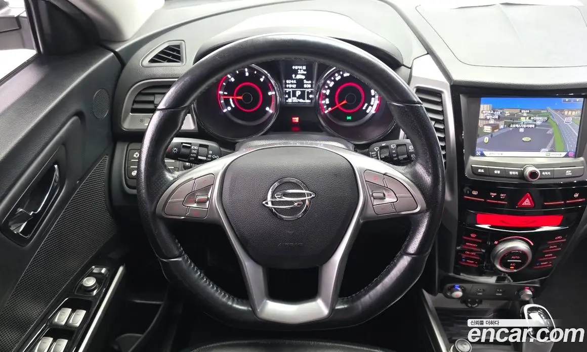 SsangYong TIBOLI 2015 1.6 автомат (гидро), фото 13 SsangYong TIBOLI 2015 1.6 автомат (гидро), фото 13