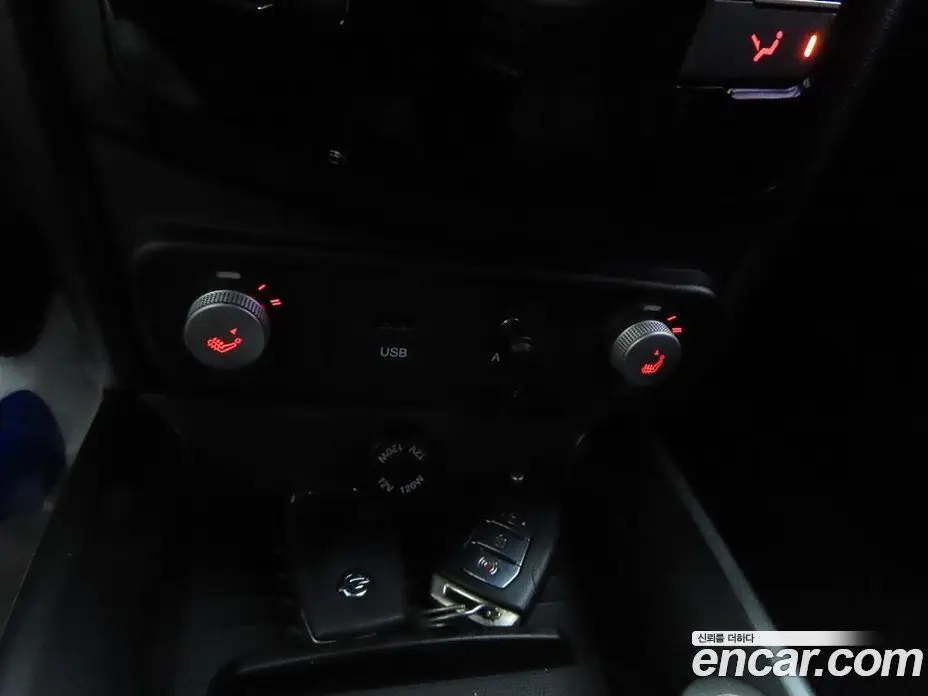 SsangYong TIBOLI 2017 1.6 автомат (гидро), фото 15