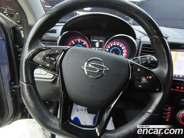 SsangYong TIBOLI 2017 1.6 автомат (гидро), миниатюра 8