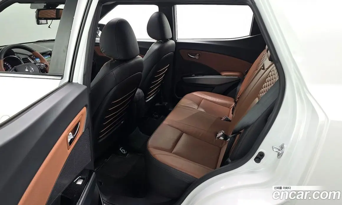 SsangYong TIBOLI 2019 1.6 автомат (гидро), фото 12 SsangYong TIBOLI 2019 1.6 автомат (гидро), фото 12